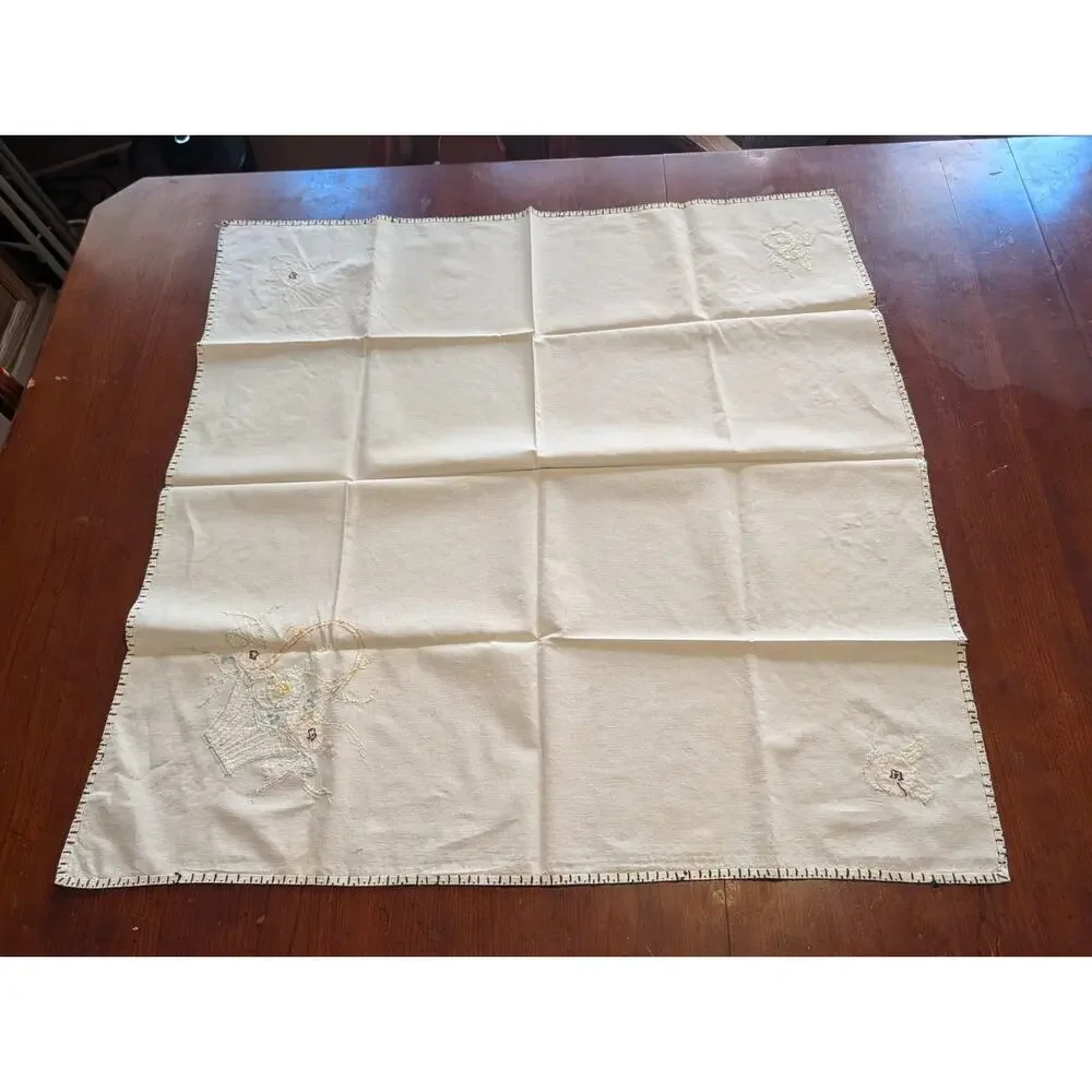 LinenTablecloth this vintage